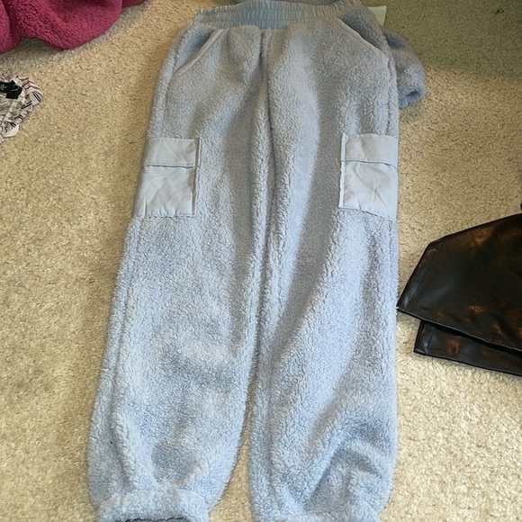 Hippie Rose Plush cargo jogger - Picture 2 of 7